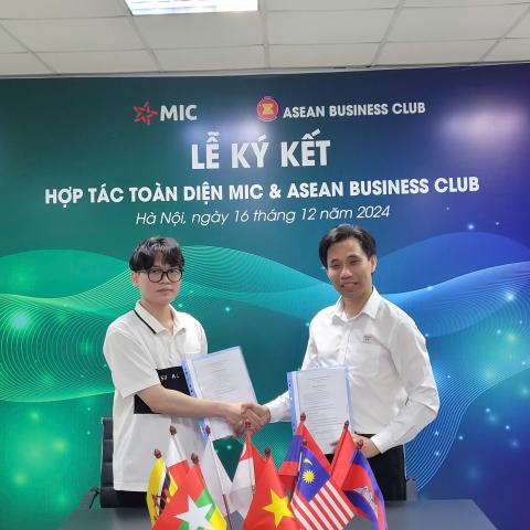 Sự Hợp Tác Giữa Hisotechgroup và ASEAN Business: Ký Kết Hợp Đồng Chiến Lược